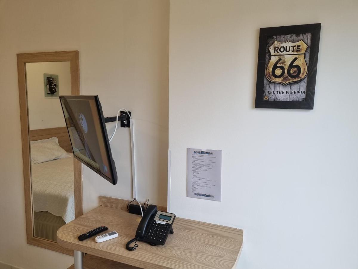 Flat 606 Golden Dolphin Express *