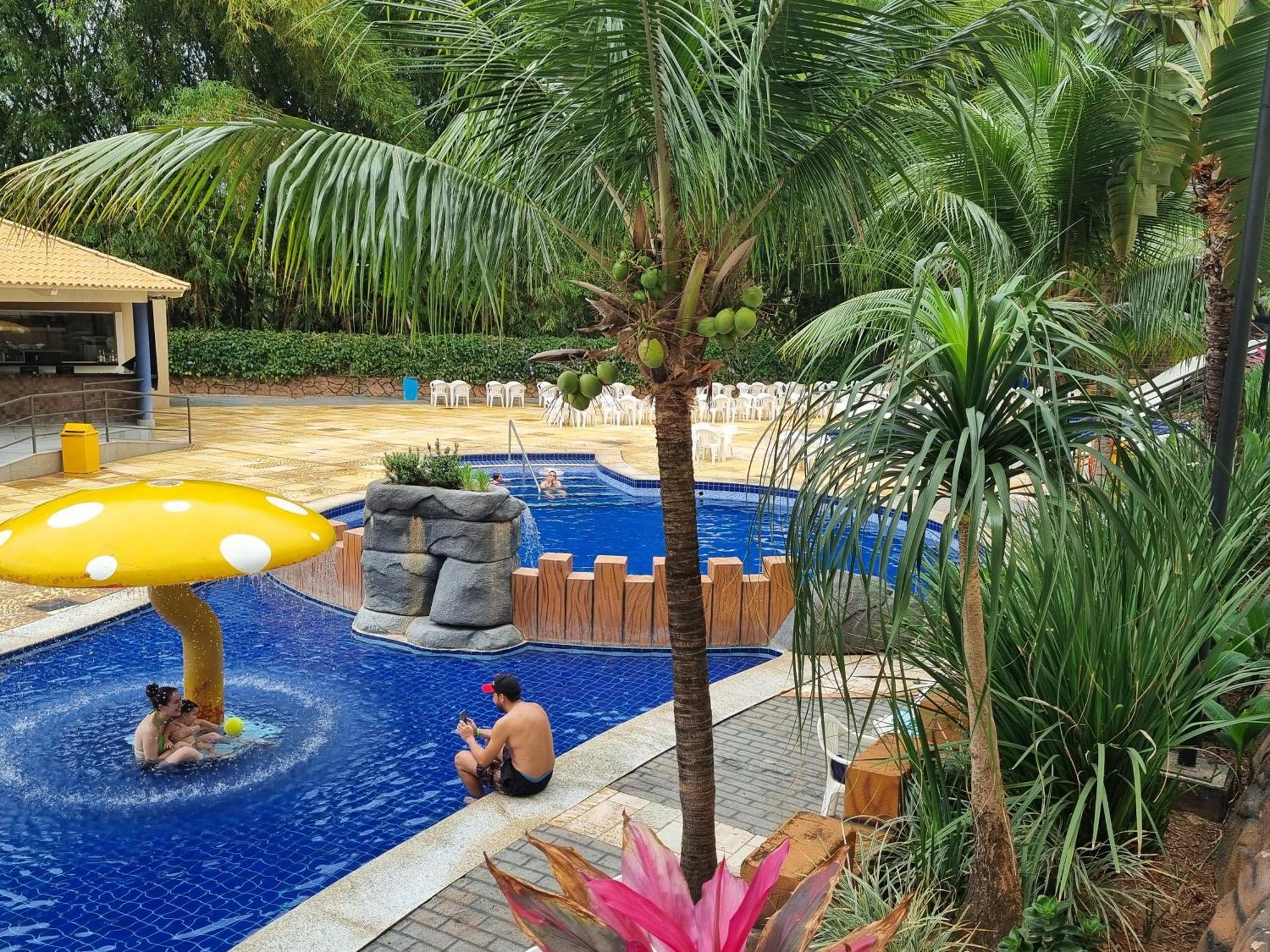 Flat 606 Golden Dolphin Express Caldas Novas
